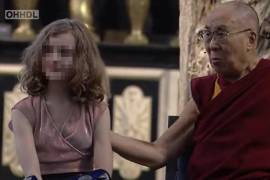 El líder espiritual que ganó el Premio Nobel de la Paz en 1989, dalái lama, es acusado nuevamente de tocar de manera inapropiada a menores de edad