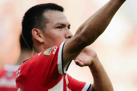 Hirving Lozano marcó su cuarto gol de la temporada en la Eredivisie durante la victoria del PSV Eindhoven sobre el Go Ahead Eagles.