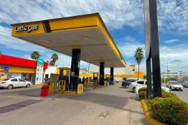 Gasolinera de Tres Ríos, Culiacán.