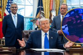 El mandatario estadounidense dijo que desea ‘rescatar’ Hollywood.