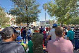 Los extrabajadores de AHMSA preparan una movilización para el 19 de septiembre en Monclova, donde exigirán mejores condiciones para el pago de sus prestaciones.