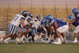 Los Lobos de la UAdeC, liderados por el head coach Ángel Esparza, mostraron una defensa impenetrable y una ofensiva explosiva, dejando sin oportunidades a su rival.