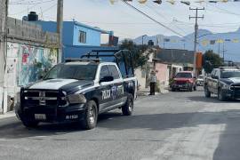 Agentes acudieron al domicilio tras recibir el reporte de una persona inconsciente, confirmando el deceso del joven.