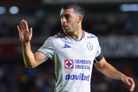 El mediocampista mexicano dejará Cruz Azul para jugar en Europa.