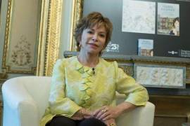 Censuran libros de Isabel Allende en escuelas de Florida: ‘Peligroso’ en una democracia, dice la escritora