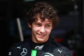 El piloto de 17 años es el favorito para ocupar el lugar de Lewis Hamilton en Mercedes.