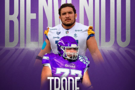 Jurado mide 1.90 metros y pesa 140 kilogramos, de acuerdo con datos del club.