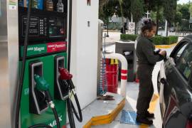 Hacienda deja a la gasolina Premium sin estímulo fiscal por segunda semana consecutiva