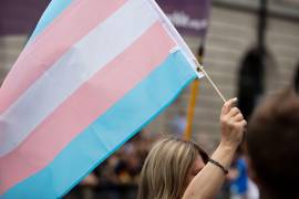 La Guía Protocolizada para la Atención de Personas Transgénero, diseñada para atender la salud de transexuales y transgénero, incluye el tratamiento para cambiar la expresión o rol de género.