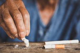 De acuerdo con el reporte preliminar, el flamazo se originó presuntamente mientras fumaba un cigarro usando oxígeno suplementario.