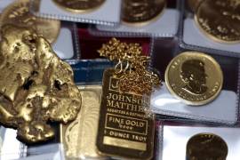 El metal dorado había experimentado una subida casi parabólica en las semanas previas, impulsada por la incertidumbre global, las compras institucionales y las expectativas de nuevos recortes de las tasas de interés. FOTO: