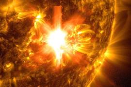 La Tierra enfrenta una tormenta geomagnética G3. Conoce sus efectos, riesgos para la tecnología y si habrá auroras boreales en marzo de 2026.