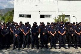 La detención colectiva se realizó durante un operativo institucional de verificación de armamento y de las instalaciones de la Secretaría de Seguridad Pública Municipal. FOTO: