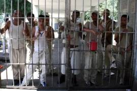 Señalan que entre enero y julio de 2025 los 275 centros penitenciarios del país rebasaron su capacidad al concentrar 223 mil 500 internos.