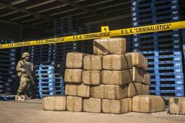 Durante un operativo fueron confiscados 190.42 kilos de mariguana y 401.87 kilos de cristal en Coahuila.