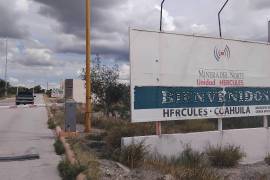 El desabasto de agua en Hércules, Coahuila, motivó un nuevo reclamo del Sindicato Minero ante la autoridad laboral. El acuerdo del 13 de octubre concede tres días al síndico para responder al escrito sindical.