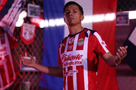 El Rebaño Sagrado se reforzó con uno de los mejores jugadores de Cruz Azul, pues finalmente se ha hecho oficial la llegada de Ángel Sepúlveda.