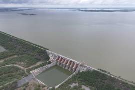 Ante el nivel crítico de las presas internacionales sobre el río Bravo, productores agrícolas de Tamaulipas protestaron que no entregarían agua.