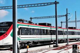 l proyecto del tren de pasajeros que anunció el gobierno federal, que irá de la Ciudad de México a Nuevo Laredo arrancará su construcción en 2025 a nivel local, y se realizará en dos frentes Saltillo-Monterrey y Monterrey-Nuevo Laredo.