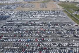 Los vehículos no vendidos equivalieron al 16% de las ventas totales de GM de abril a junio. La compañía dijo el viernes que vendió más de 582 mil vehículos durante el trimestre, 16% menos que hace un año.