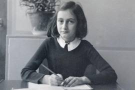 Ponen a la venta poema de Ana Frank