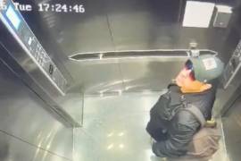 En 24 segundos, cámaras de seguridad captaron llegada del multihomicidia, Diego Sebastián ‘N’, al departamento donde presuntamente asesinó y torturó a la familia del tecladista de Camilo Séptimo.