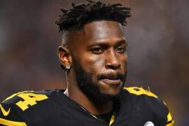 Antonio Brown dio pistas de su retiro en redes sociales