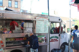 &quot;Tacos El Rancho&quot; el mejor 'Food Truck' oaxaqueño en NY