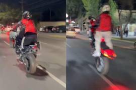 Motociclistas realizaron acrobacias y maniobras de riesgo en el bulevar Venustiano Carranza.