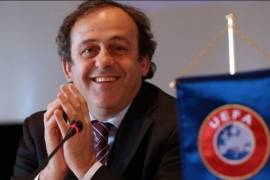 Detienen al exfutbolista y expresidente de la UEFA, Michel Platini, por supuesta corrupción en la elección del Mundial de Qatar 2022