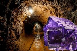 Coahuila cuenta con la segunda reserva de fluorita en todo México, después de San Luis Potosí, que es la segunda más grande a nivel mundial.