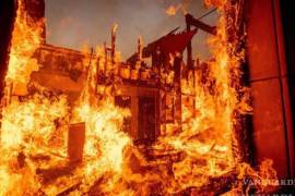 Una gran catástrofe sigue afectando a Los Ángeles, California, con los incendios que apenas empiezan a ser controlados, mientras que uno nuevo ha comenzado durante la mañana de este miércoles 22 de enero, en el norte de Castaic.