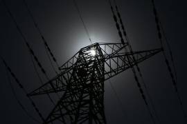 La inestabilidad en la red eléctrica de Cuba, que ha provocado apagones programados y no programados, así como afectaciones a servicios básicos.