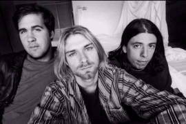 Universidad mexicana confunde a integrantes de Nirvana con 'jóvenes mexicanos de los 90'