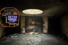 Autoridades investigan presunto acto de antisemitismo tras incendio en Sinagoga