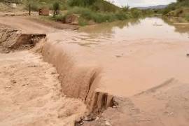 Autoridades laman a la población a no acercarse al río ni intentar cruzarlo.