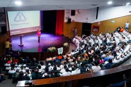 Durante la jornada se abrió un espacio para resolver dudas relacionadas con la atención de personas en crisis emocional.