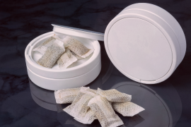 Bolsas de nicotina, la adicción invisible sin humo