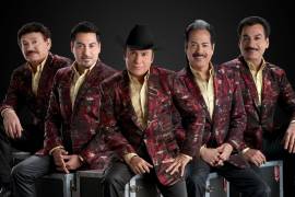 Multan a Los Tigres del Norte con medio millón de pesos por cantar narcocorridos