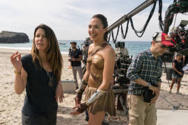 Confirman a Patty Jenkins para dirigir segunda parte de &quot;Wonder Woman&quot;