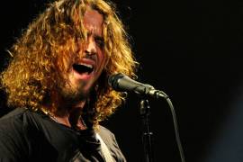 Familiares y admiradores se despiden de Chris Cornell