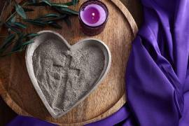 El Miércoles de Ceniza marca el inicio de la Cuaresma y en 2026 se celebrará el 18 de febrero, de acuerdo con el calendario litúrgico católico