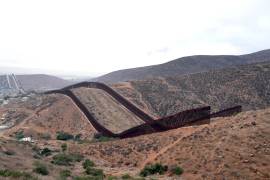 El popular Nido de las Águilas, un tramo de unos 500 metros sin muro localizado aproximadamente a unos 5.5 kilómetros del puesto fronterizo de Otay en San Diego, California.