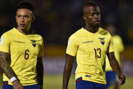 Suspenden a jugadores de Ecuador por irse de fiesta antes del partido con Argentina