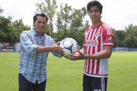 El hijo de Benjamín Galindo busca debutar con Chivas este viernes