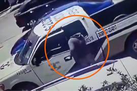 El guardia armado de la unidad de valores enfrentó al presunto ladrón y frustró el robo frente al Oxxo de la colonia Montes.