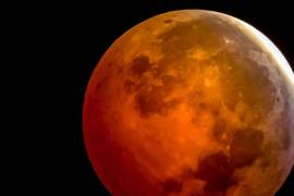 El eclipse lunar parcial del 27 de agosto podrá observarse en México y ofrecerá una imagen rojiza de la Luna. Estos son los horarios por zona horaria.