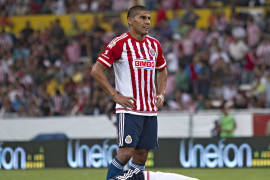 Yo soy el culpable de la mala racha de Chivas, señala Carlos Salcido