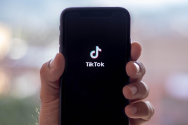 Crimen organizado utiliza redes sociales para reclutar jóvenes.