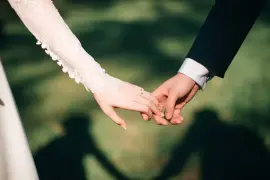 Cada vez son menos las parejas que deciden formalizar su unión ante un juez o en el altar.